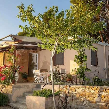 Holiday home Anamnisis Kanakari